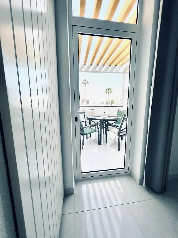 New Apartment In Tenerife Costa Del Silencio