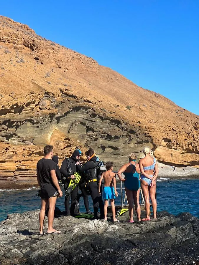 New Apartment In Tenerife Costa Del Silencio