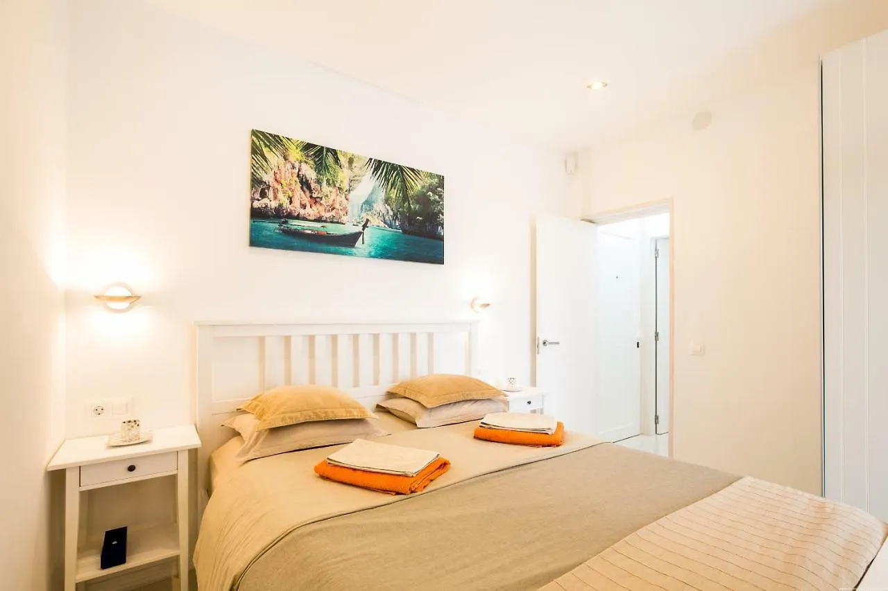 New Apartment In Tenerife Costa Del Silencio