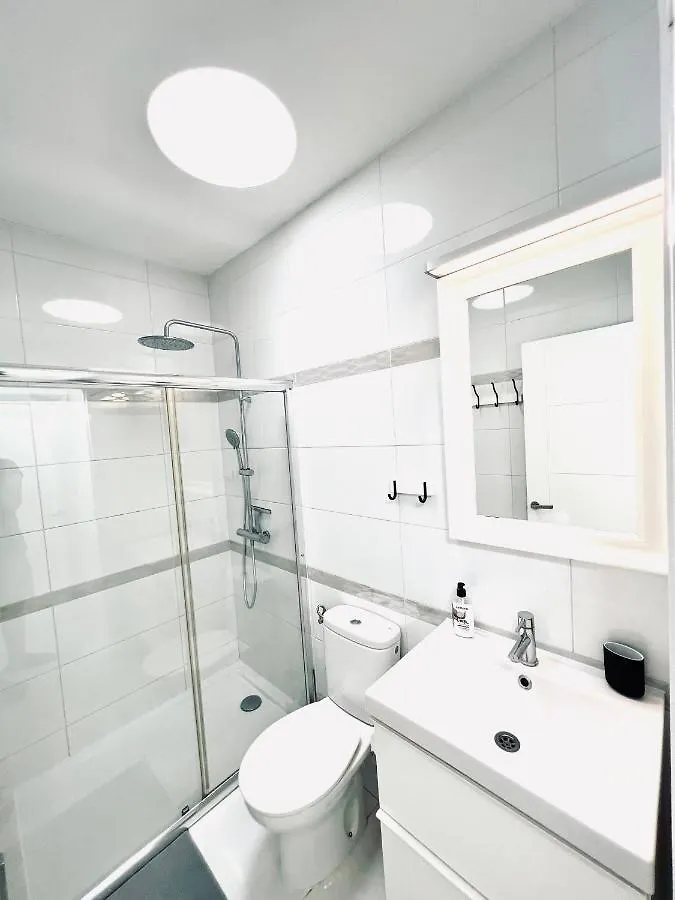 New Apartment In Tenerife Costa Del Silencio
