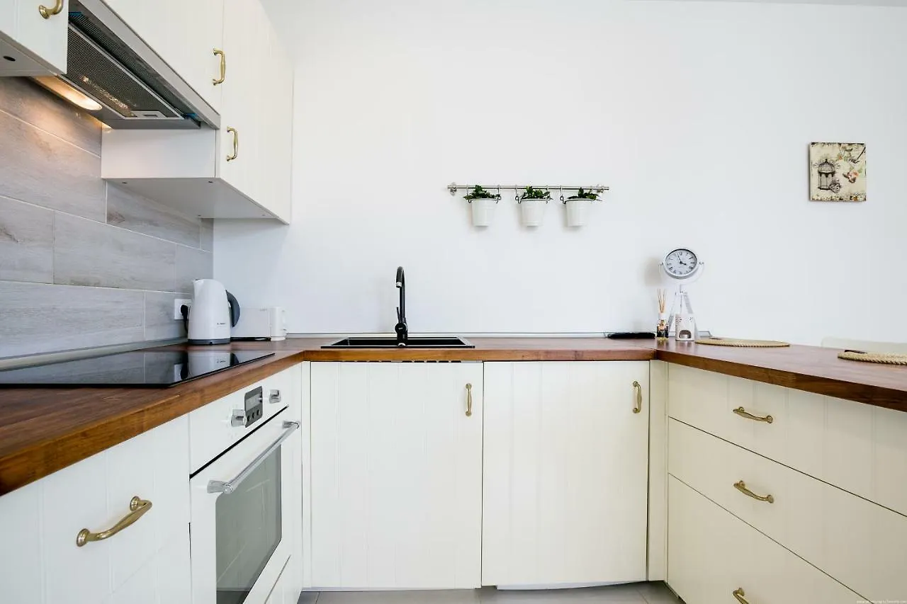 New Apartment In Tenerife Costa Del Silencio