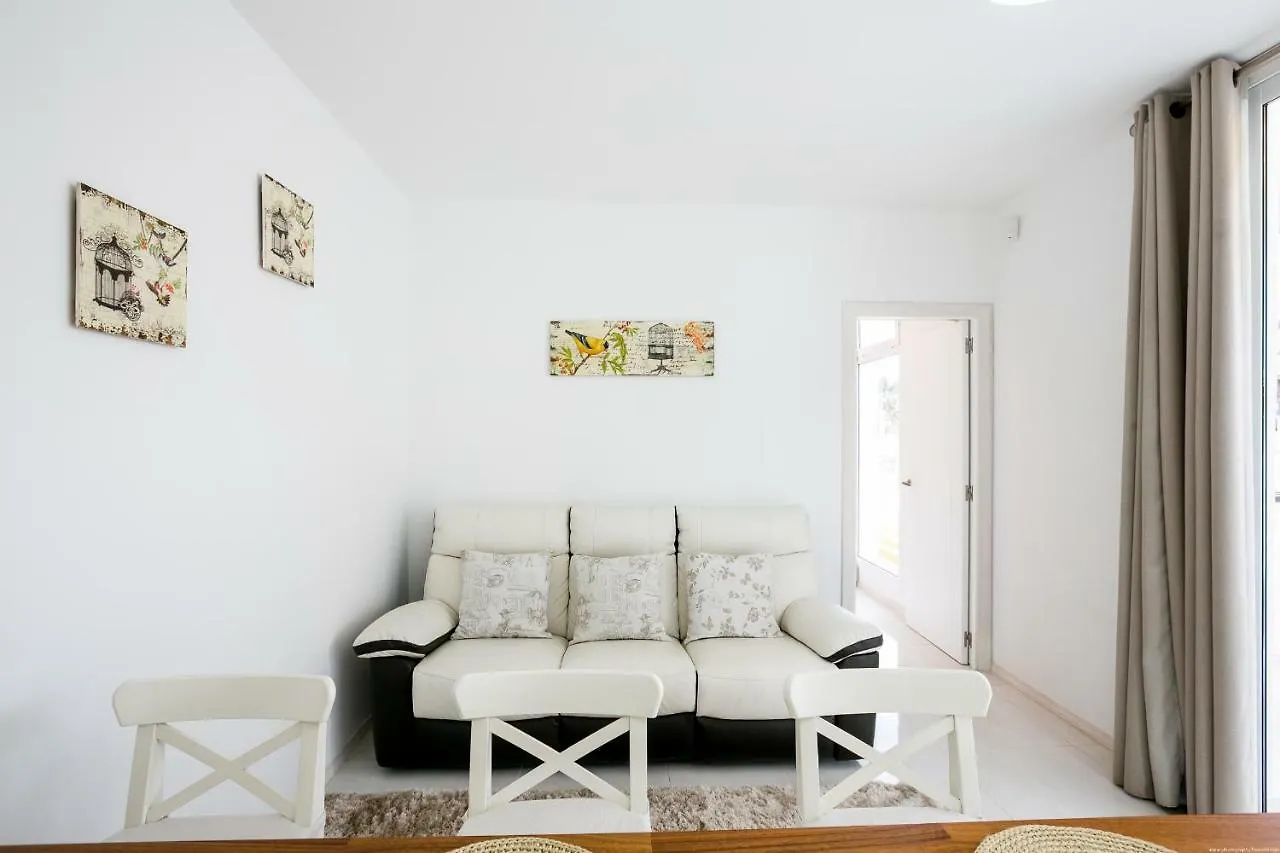 New Apartment In Tenerife Costa Del Silencio